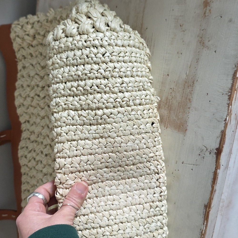 Milaner The Gigi Raffia Tote - Picture 12 of 16